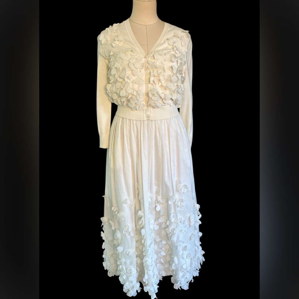 Les Copains Spa 3-D floral cardigan and skirt set - Picture 1 of 16
